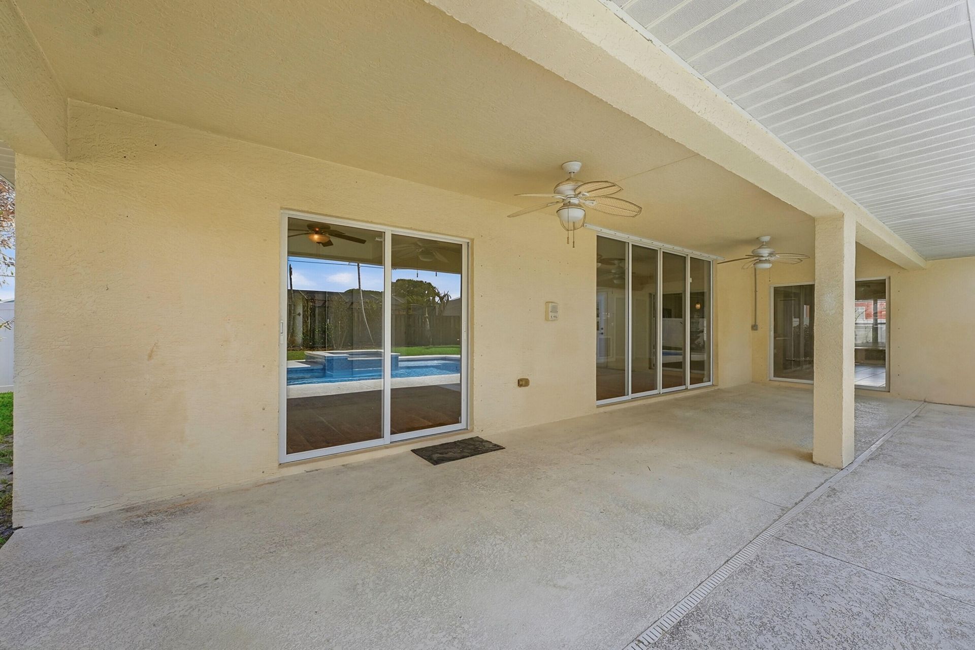 2314 SE Calcutta Circle, Port Saint Lucie, FL 34952 Photo