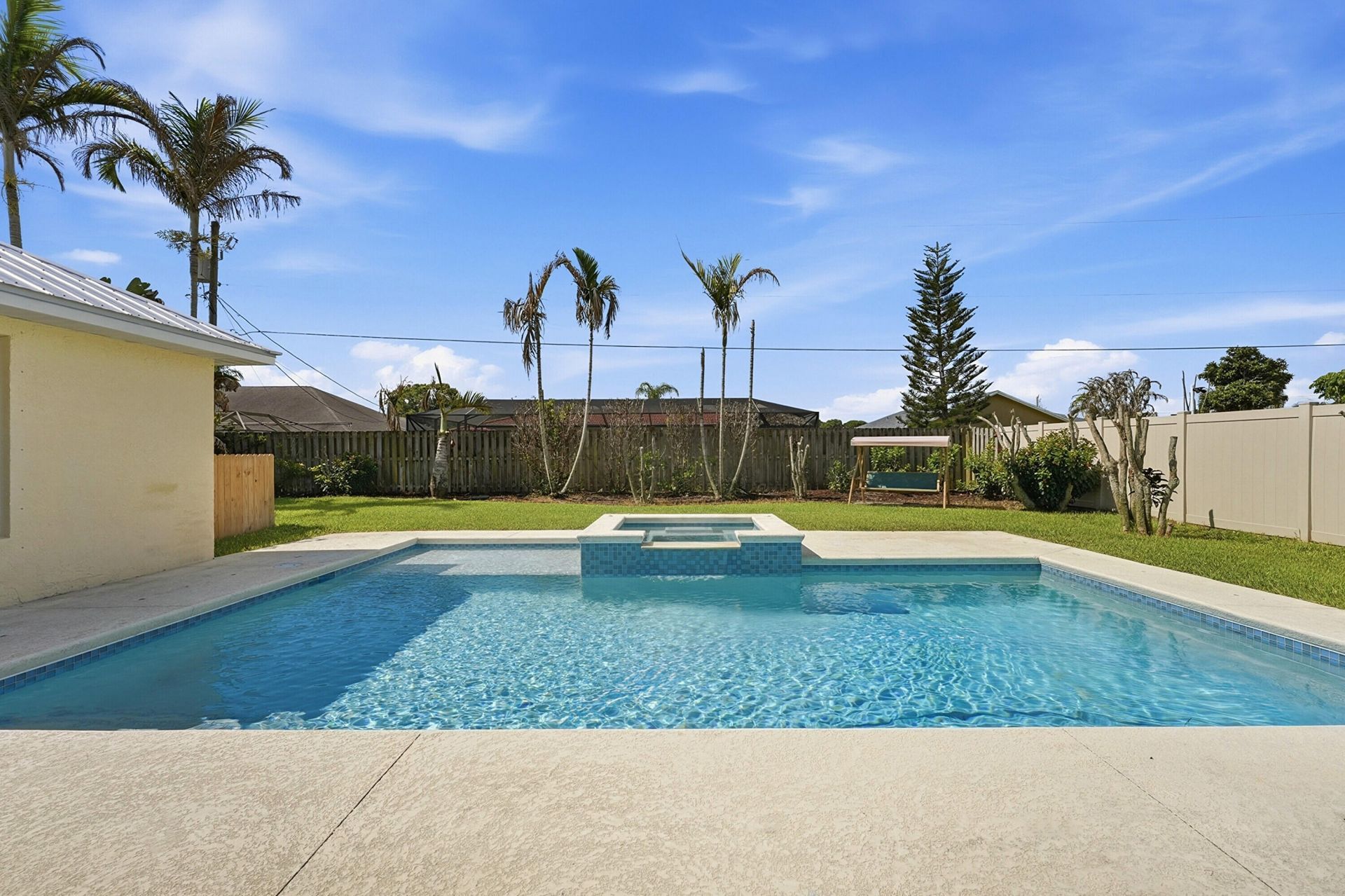 2314 SE Calcutta Circle, Port Saint Lucie, FL 34952 Photo
