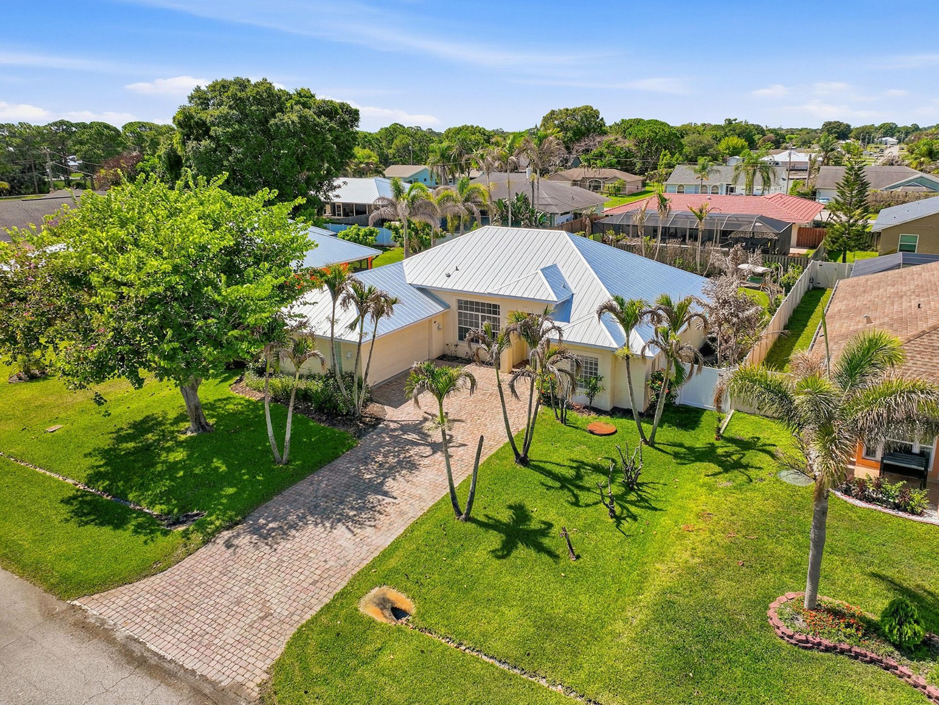 2314 SE Calcutta Circle, Port Saint Lucie, FL 34952 Photo
