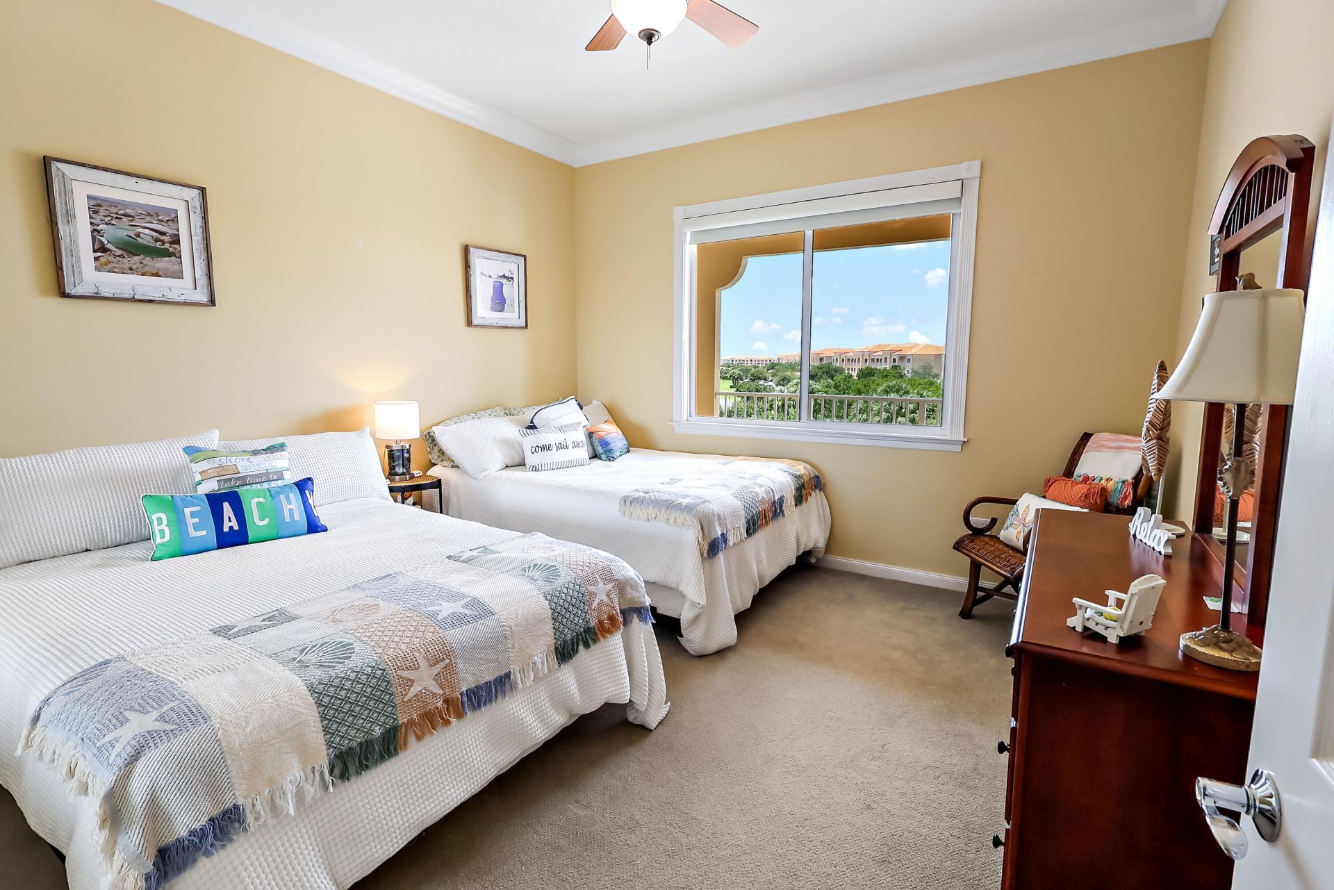 21 Harbour Isle Drive W, Unit Ph02, Fort Pierce, FL 34949 Photo
