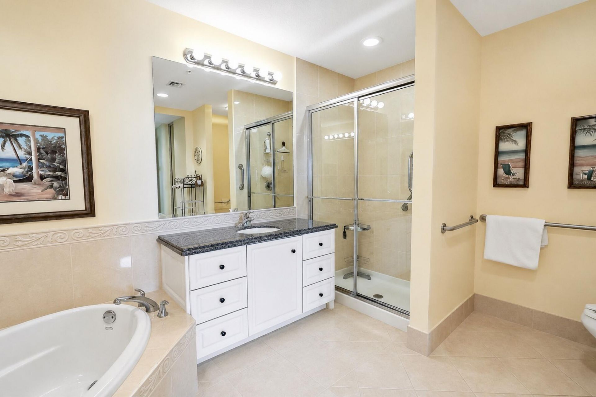 21 Harbour Isle Drive W, Unit Ph02, Fort Pierce, FL 34949 Photo
