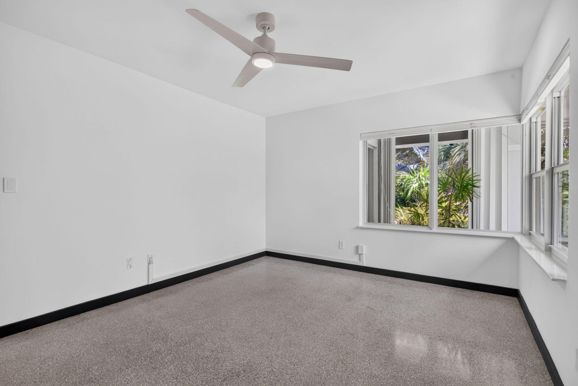 2614 NE 15th Street, Fort Lauderdale, FL 33304 Photo