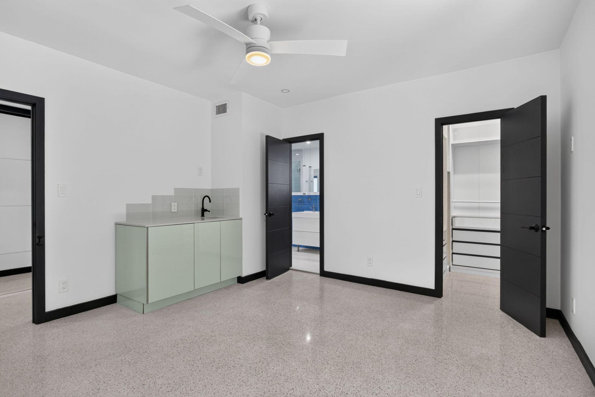 2614 NE 15th Street, Fort Lauderdale, FL 33304 Photo
