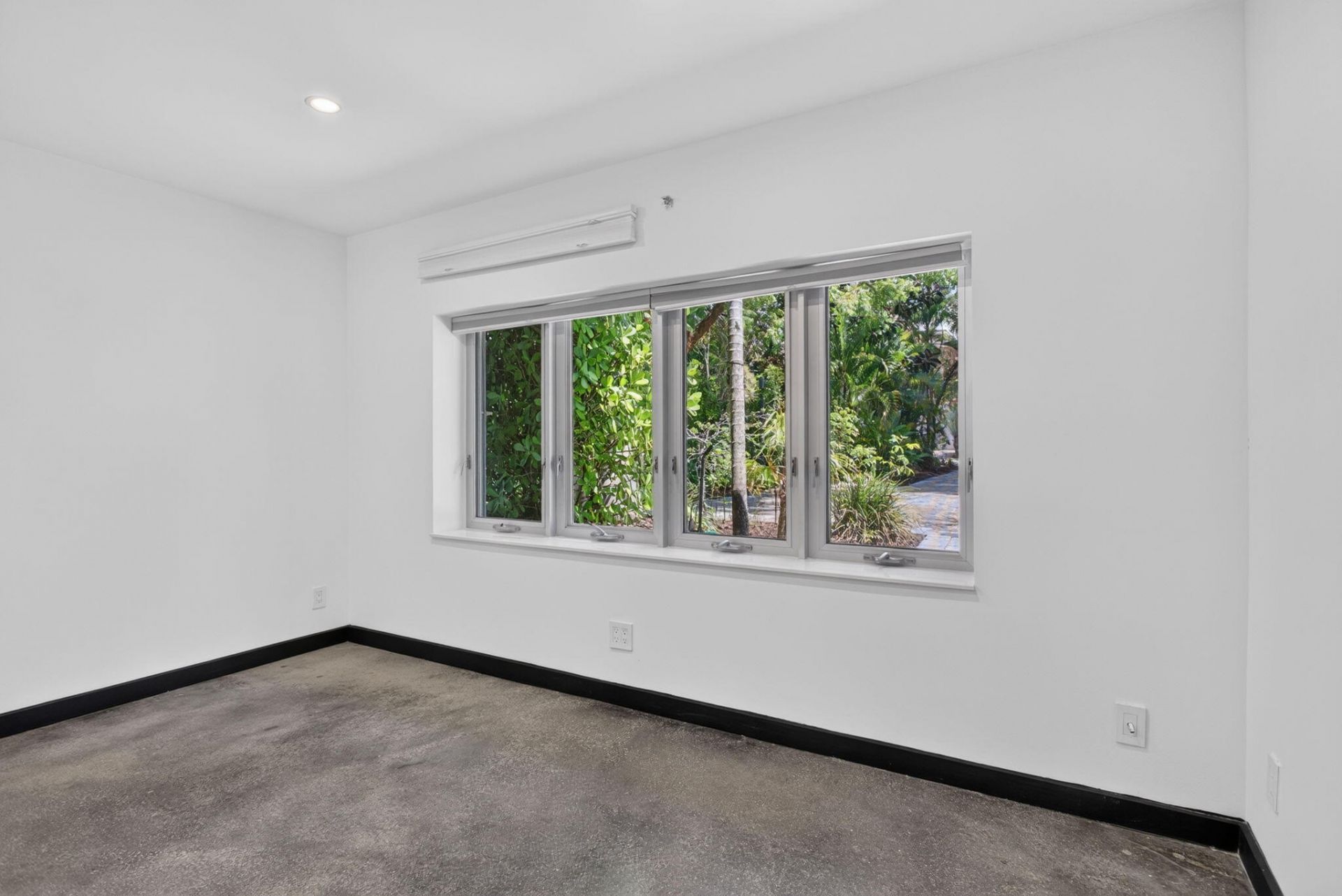 2614 NE 15th Street, Fort Lauderdale, FL 33304 Photo