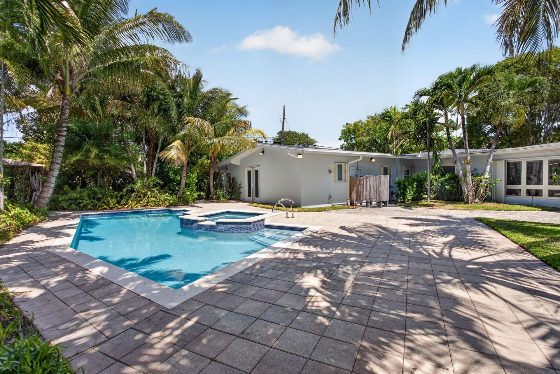 2614 NE 15th Street, Fort Lauderdale, FL 33304 Photo