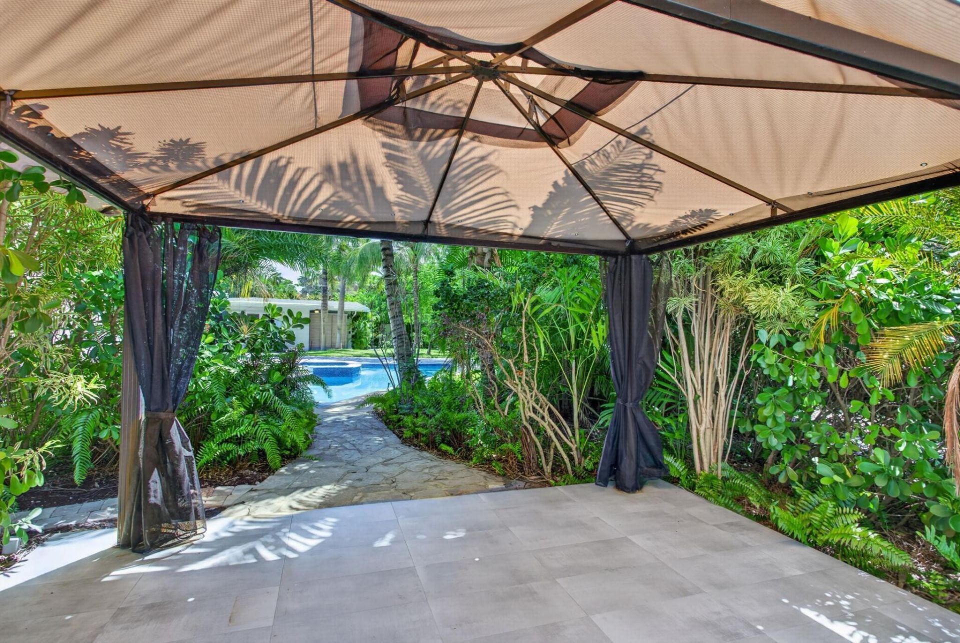 2614 NE 15th Street, Fort Lauderdale, FL 33304 Photo
