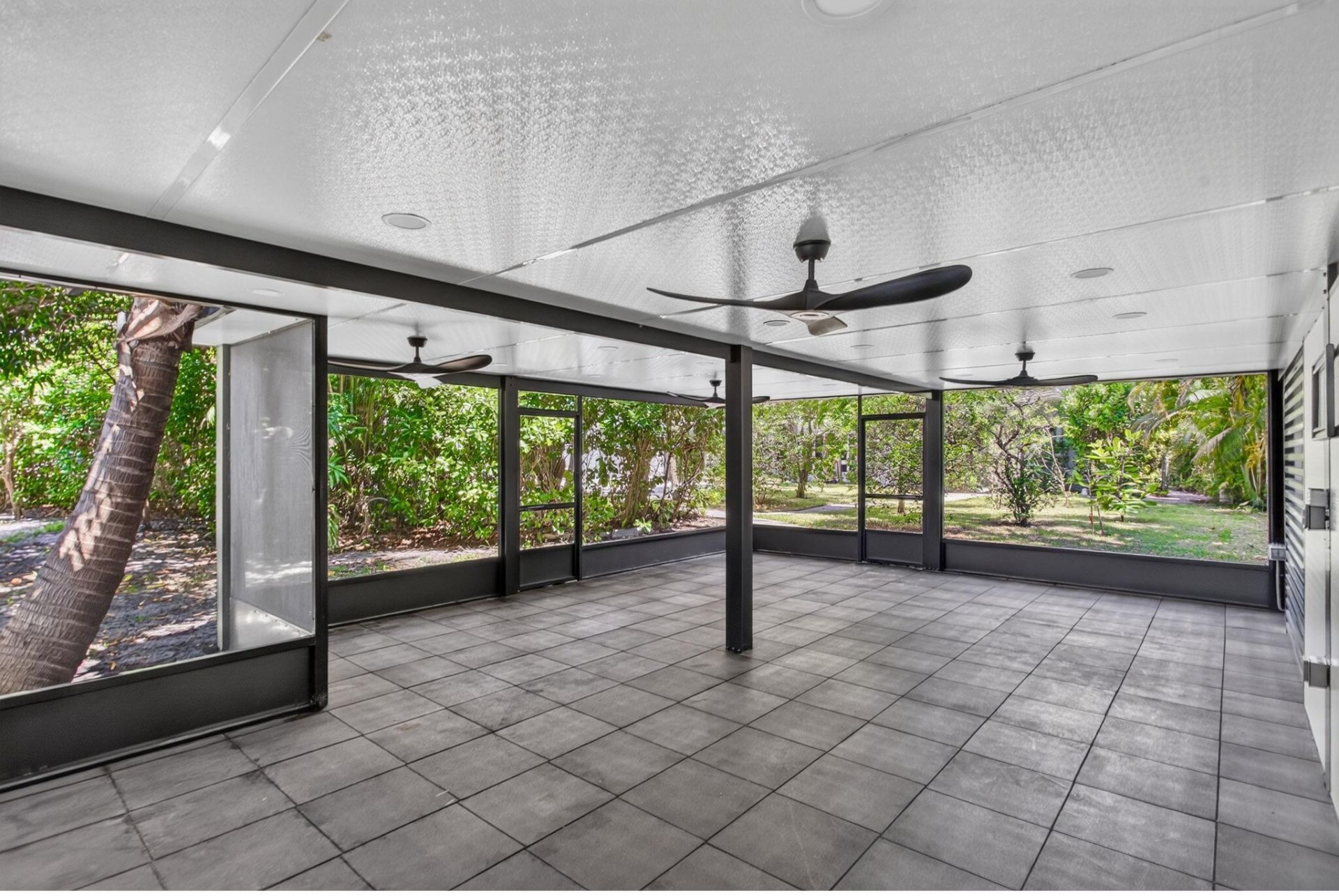 2614 NE 15th Street, Fort Lauderdale, FL 33304 Photo