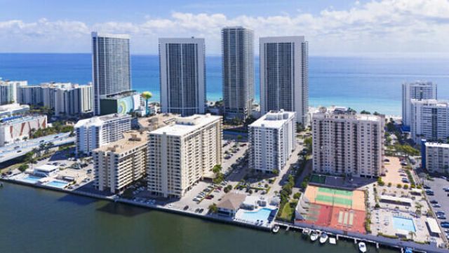 1849 S Ocean Drive, Unit 802, Hallandale Beach, FL 33009 Photo