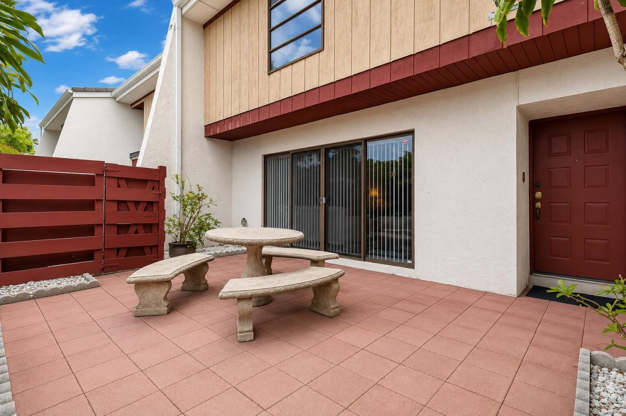 3015 Oaktree Lane, Unit 277, Hollywood, FL 33021 Photo