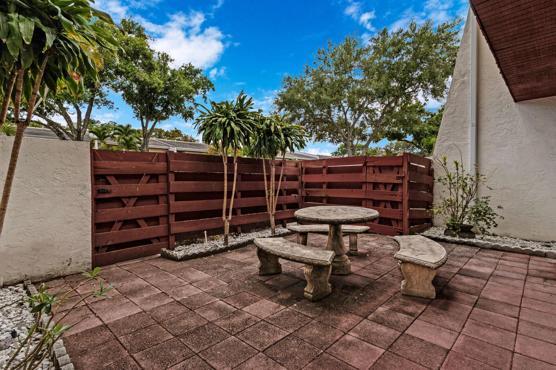 3015 Oaktree Lane, Unit 277, Hollywood, FL 33021 Photo