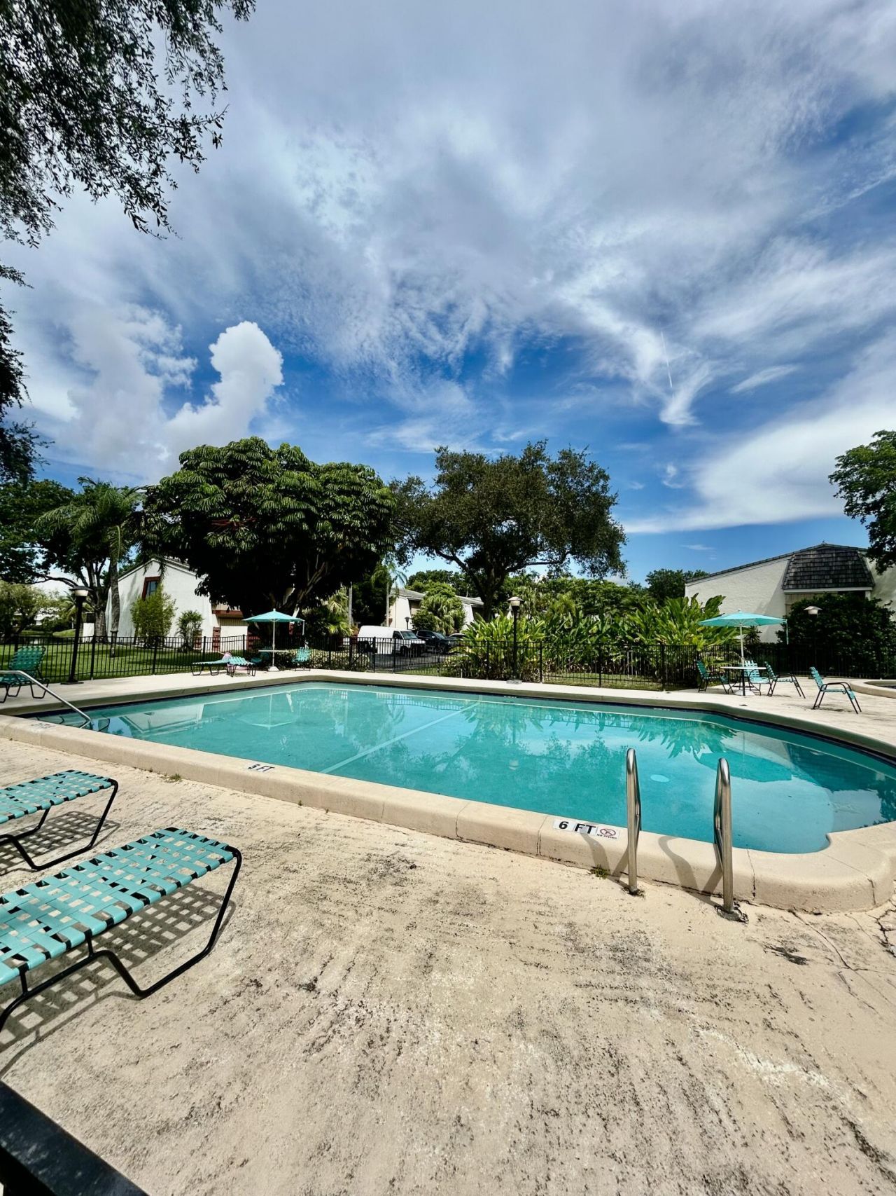 3015 Oaktree Lane, Unit 277, Hollywood, FL 33021 Photo