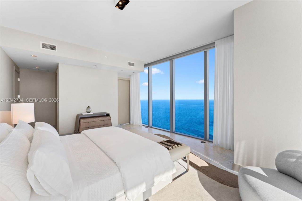 18501 Collins Ave , Unit 4003-04, Sunny Isles Beach, FL 33160 Photo