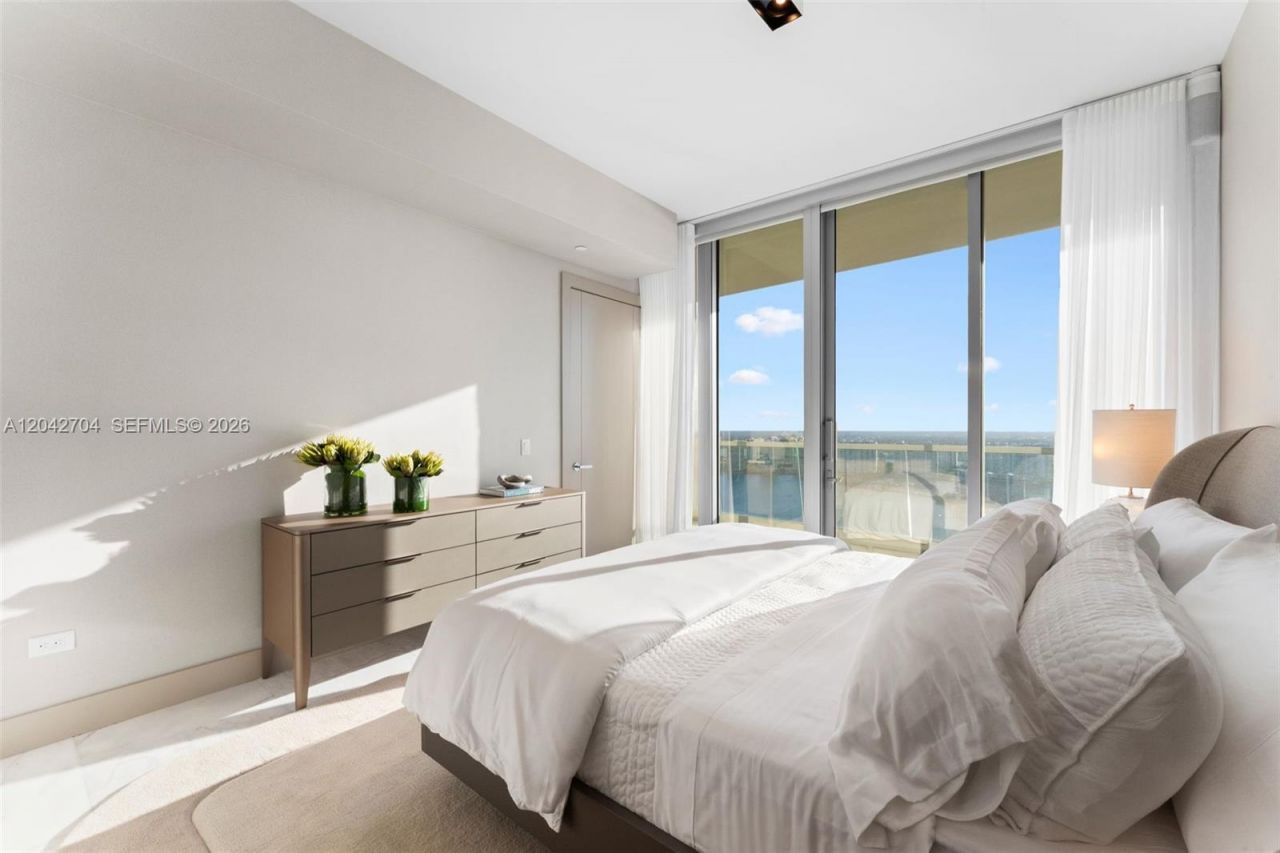 18501 Collins Ave , Unit 4003-04, Sunny Isles Beach, FL 33160 Photo