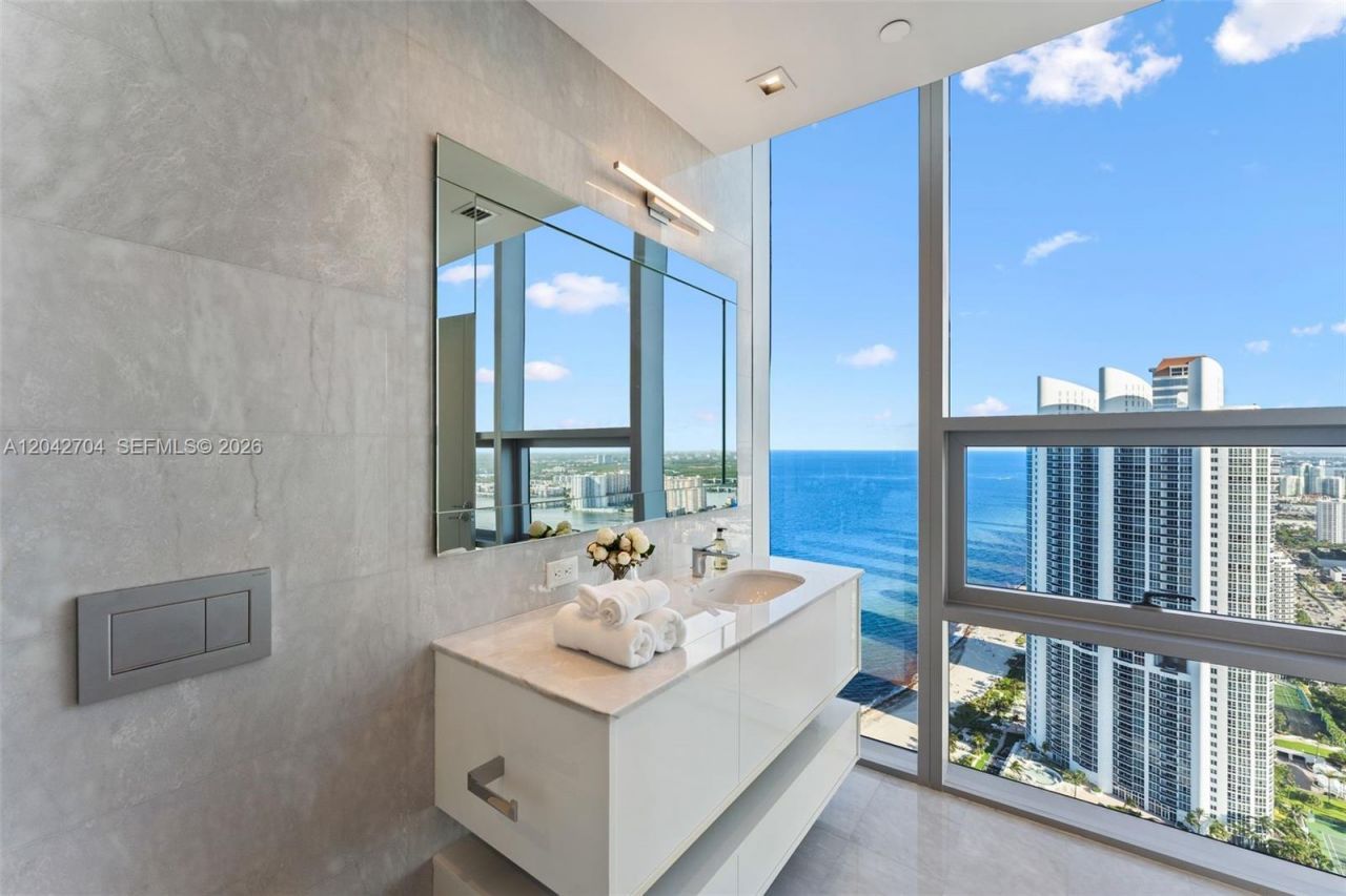 18501 Collins Ave , Unit 4003-04, Sunny Isles Beach, FL 33160 Photo