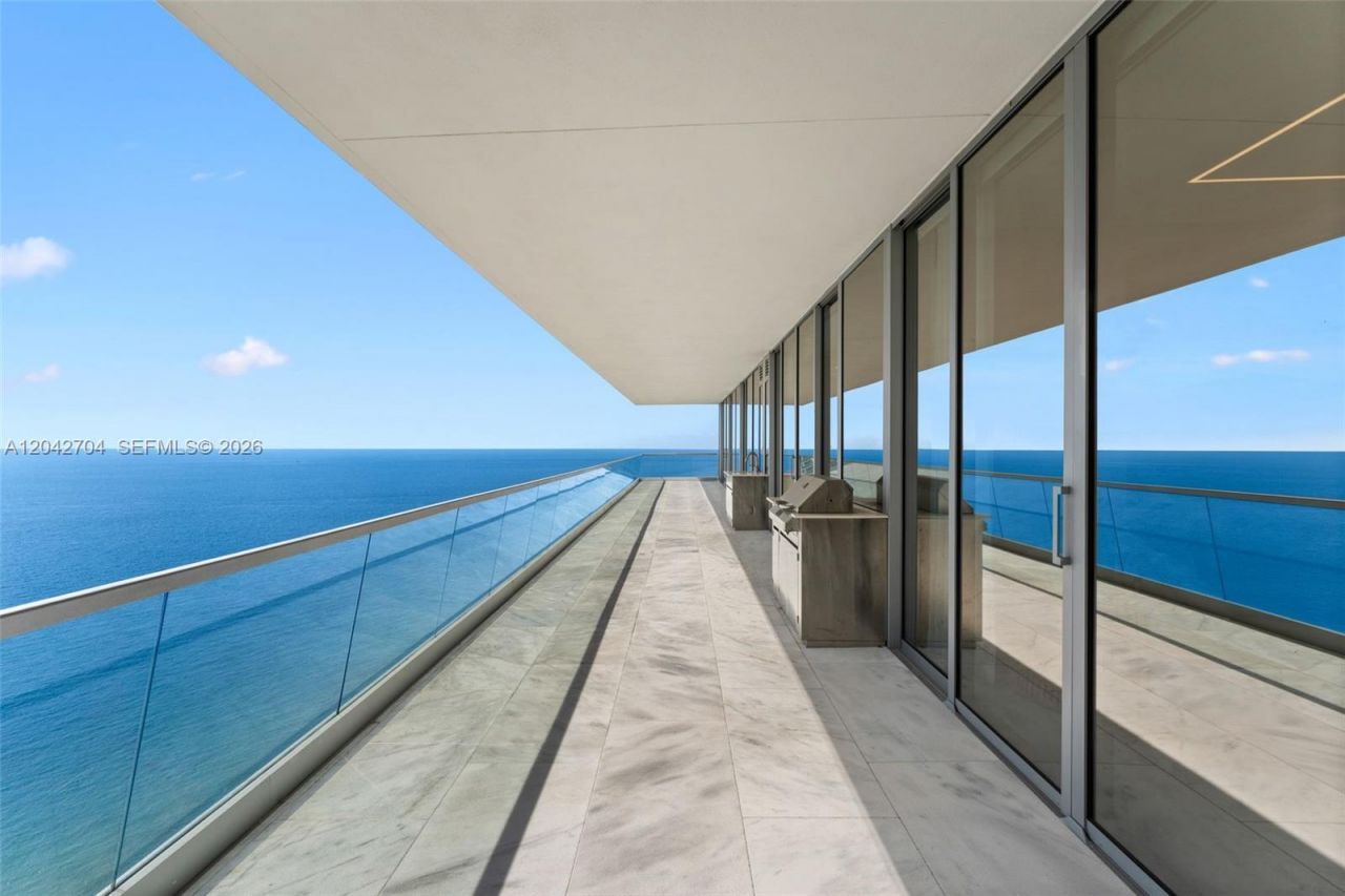 18501 Collins Ave , Unit 4003-04, Sunny Isles Beach, FL 33160 Photo