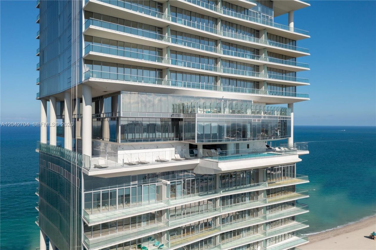 18501 Collins Ave , Unit 4003-04, Sunny Isles Beach, FL 33160 Photo