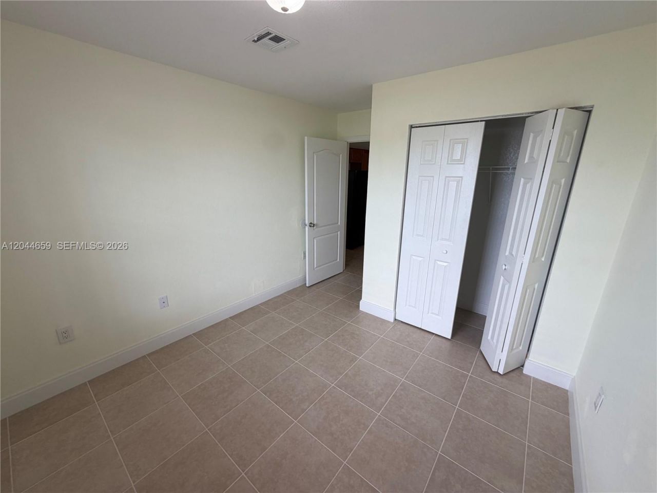 10530 SW 183rd St , Unit 2, Miami, FL 33157 Photo