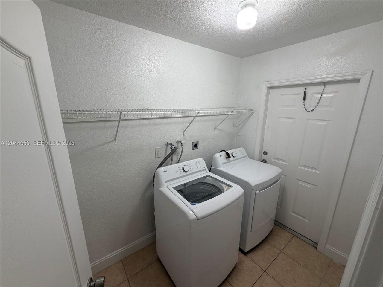 10530 SW 183rd St , Unit 2, Miami, FL 33157 Photo