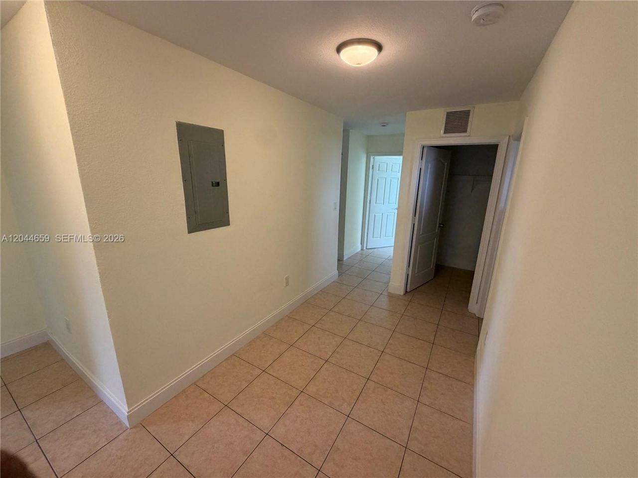 10530 SW 183rd St , Unit 2, Miami, FL 33157 Photo