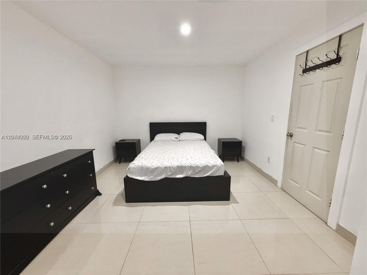 947 NE 149th St , Miami, FL 33161 Photo