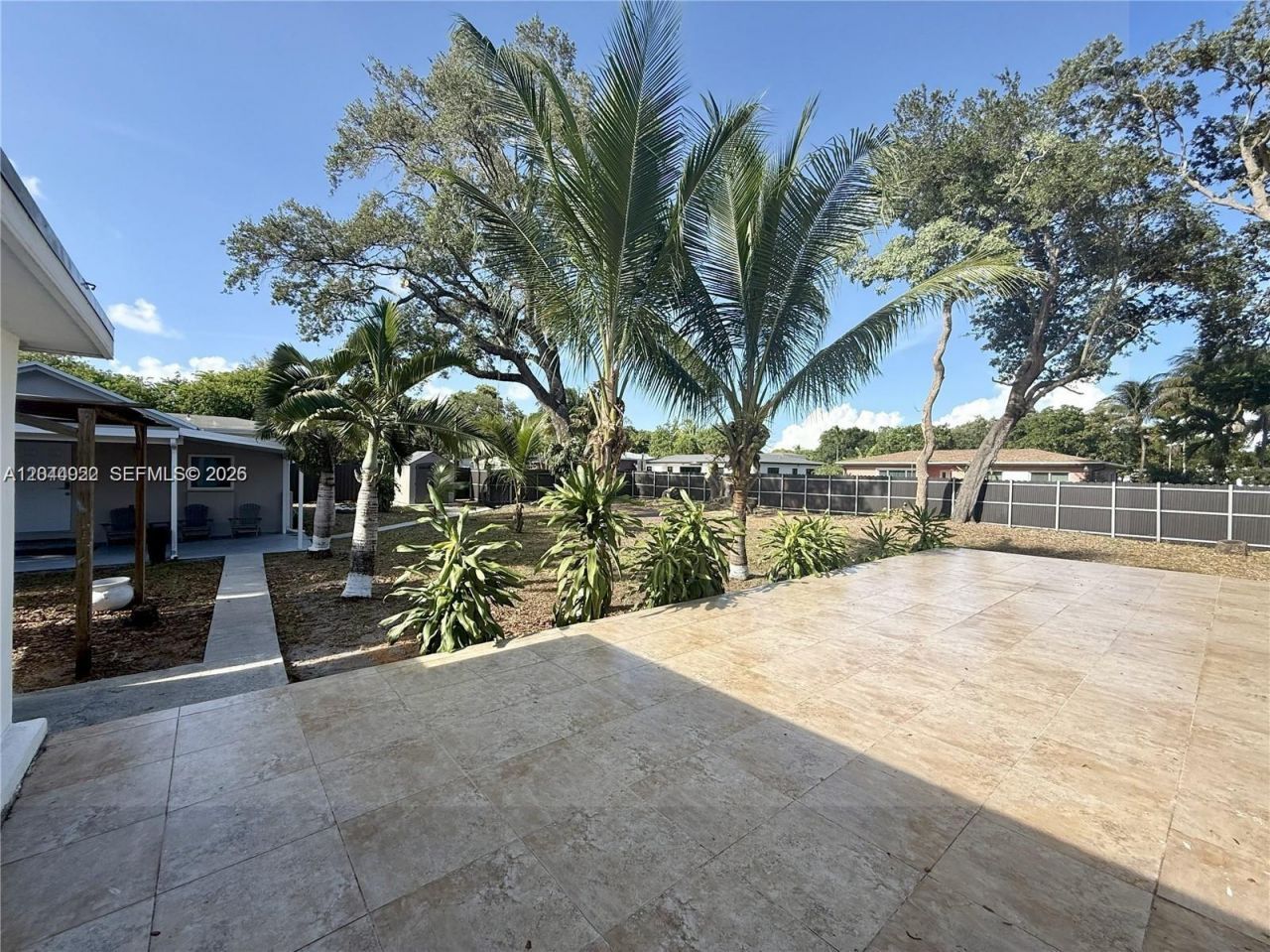 947 NE 149th St , Miami, FL 33161 Photo