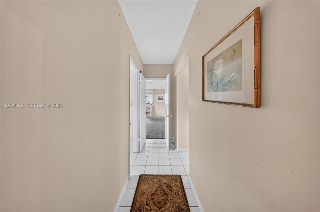 8340 SW 151st St, Palmetto Bay, FL 33158 Photo