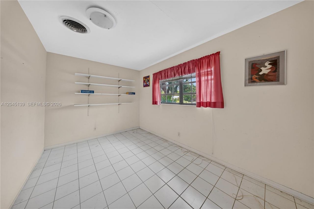 8340 SW 151st St, Palmetto Bay, FL 33158 Photo