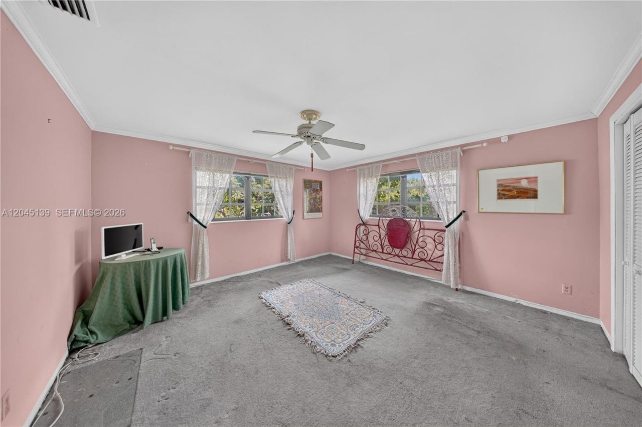 8340 SW 151st St, Palmetto Bay, FL 33158 Photo
