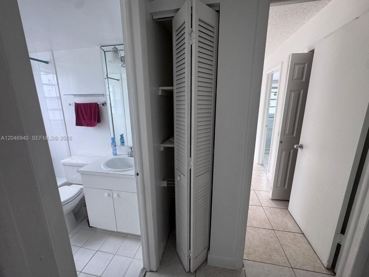 1725 W 60th St , Unit F222, Hialeah, FL 33012 Photo