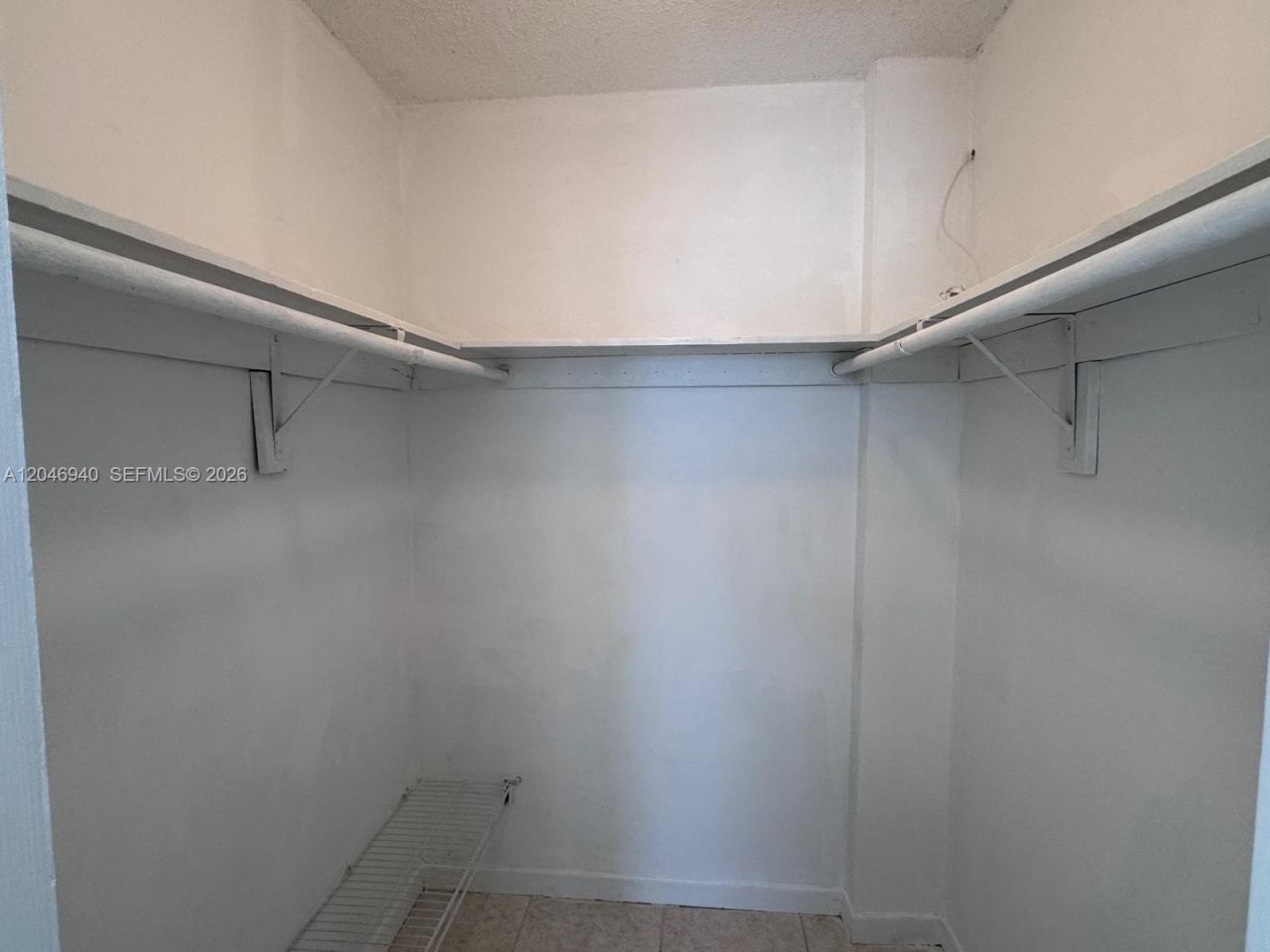 1725 W 60th St , Unit F222, Hialeah, FL 33012 Photo