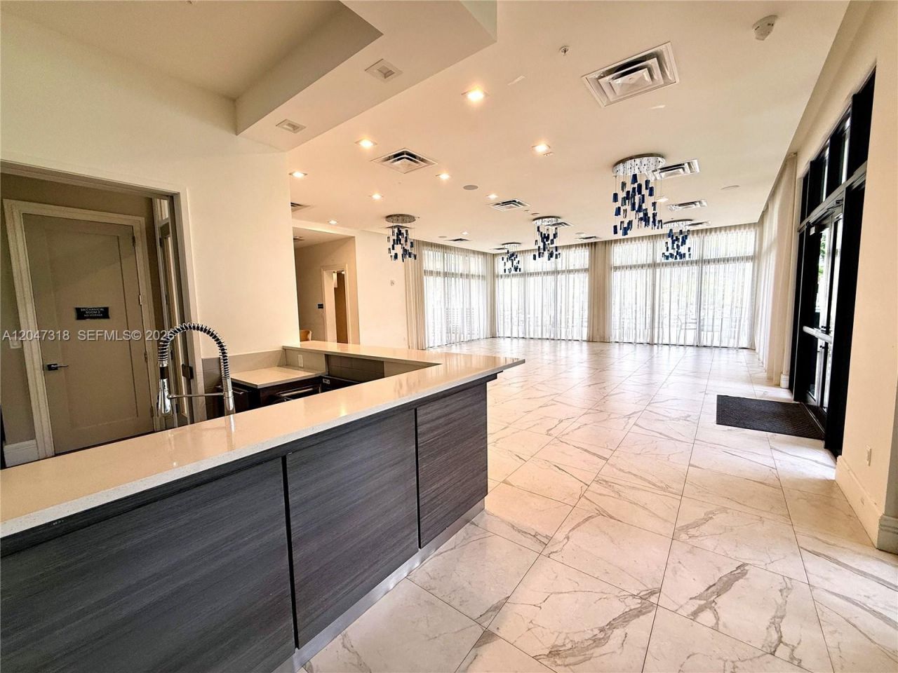 4605 NW 83rd Path, Doral, FL 33166 Photo