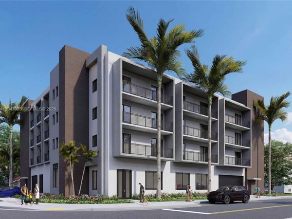 895 NW 45th Ave , Miami, FL 33126