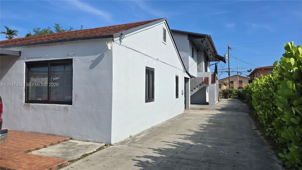 50 W 28th St, Unit 52, Hialeah, FL 33010 Photo