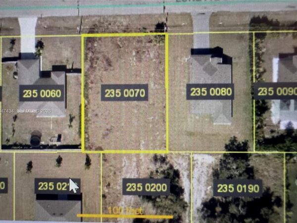 250 Lunette , Lehigh Acres, FL 33913