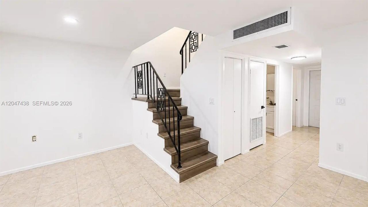 3321 Raleigh St, Unit 3H, Hollywood, FL 33021 Photo