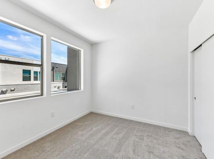 2073 Freya Walk, Sacramento, CA 95835 Photo