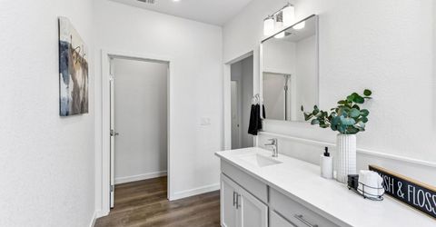 2073 Freya Walk, Sacramento, CA 95835 Photo