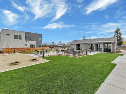 2073 Freya Walk, Sacramento, CA 95835 Photo