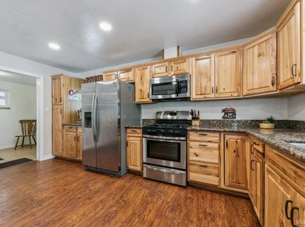 1089 Bowers Avenue, South Lake Tahoe, CA 96150 Photo