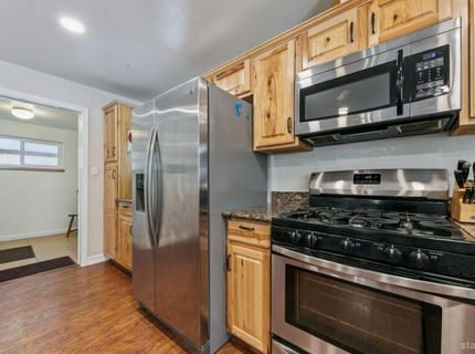 1089 Bowers Avenue, South Lake Tahoe, CA 96150 Photo