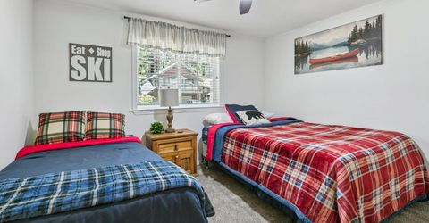 1089 Bowers Avenue, South Lake Tahoe, CA 96150 Photo