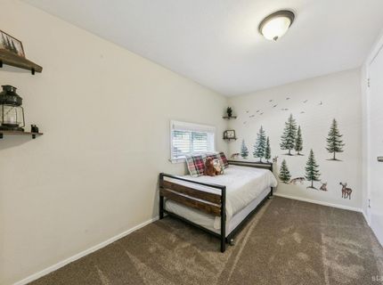1089 Bowers Avenue, South Lake Tahoe, CA 96150 Photo