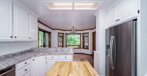 3655 Memory Lane, South Lake Tahoe, CA 96150 Photo