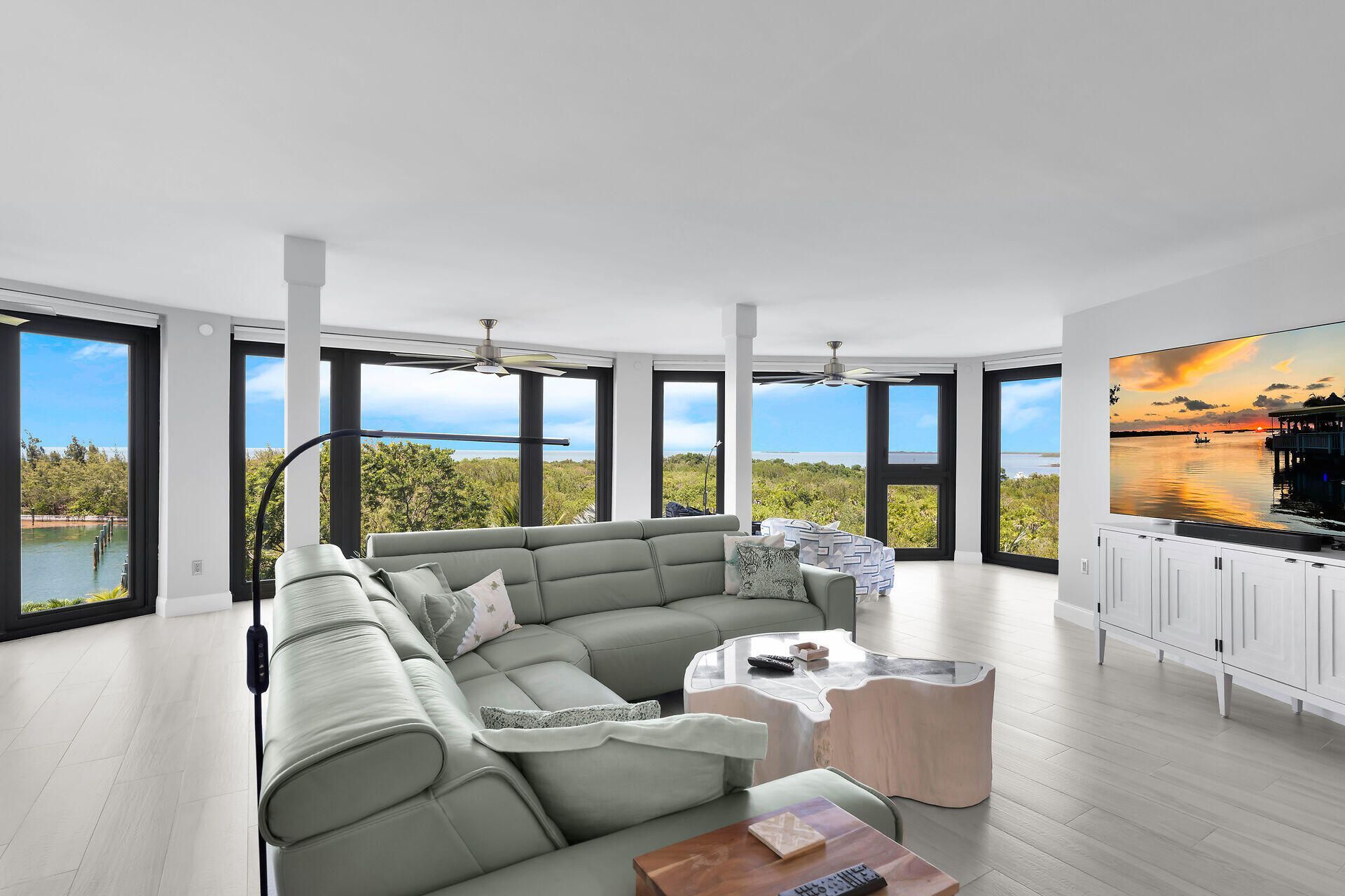 8401 Gulf Of Mexico Boulevard, Unit #401, Marathon, FL 33050 Photo