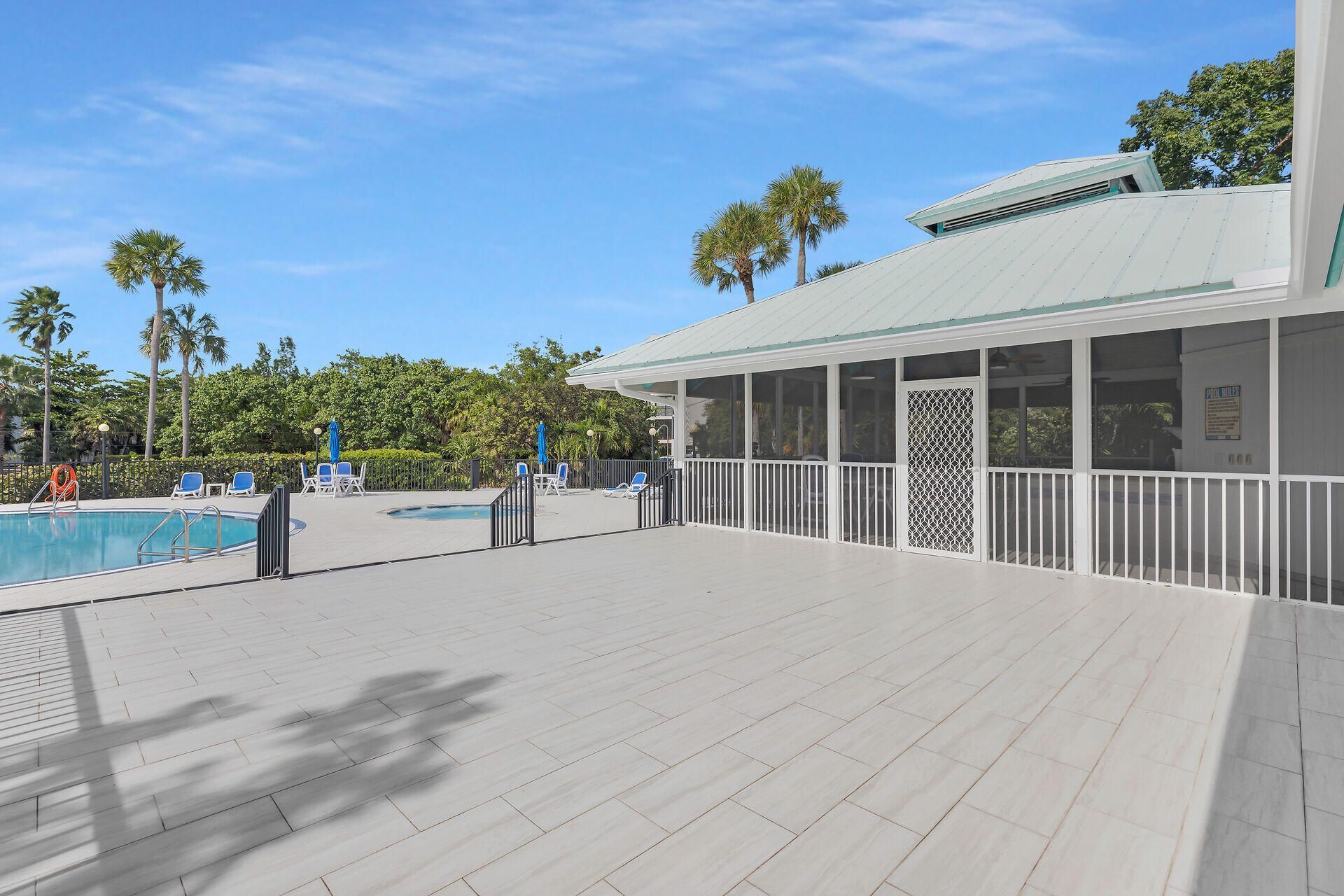 8401 Gulf Of Mexico Boulevard, Unit #401, Marathon, FL 33050 Photo