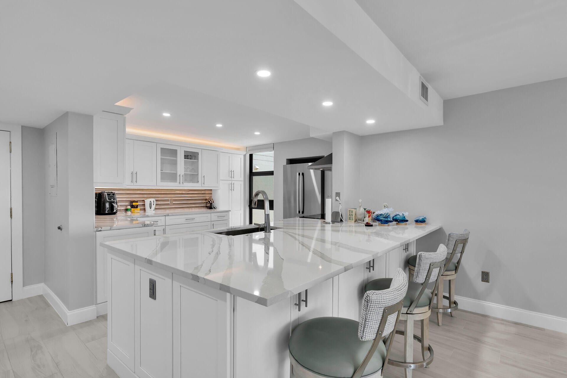 8401 Gulf Of Mexico Boulevard, Unit #401, Marathon, FL 33050 Photo