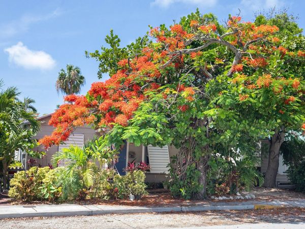 3712 Duck Avenue, KEY WEST, FL 33040