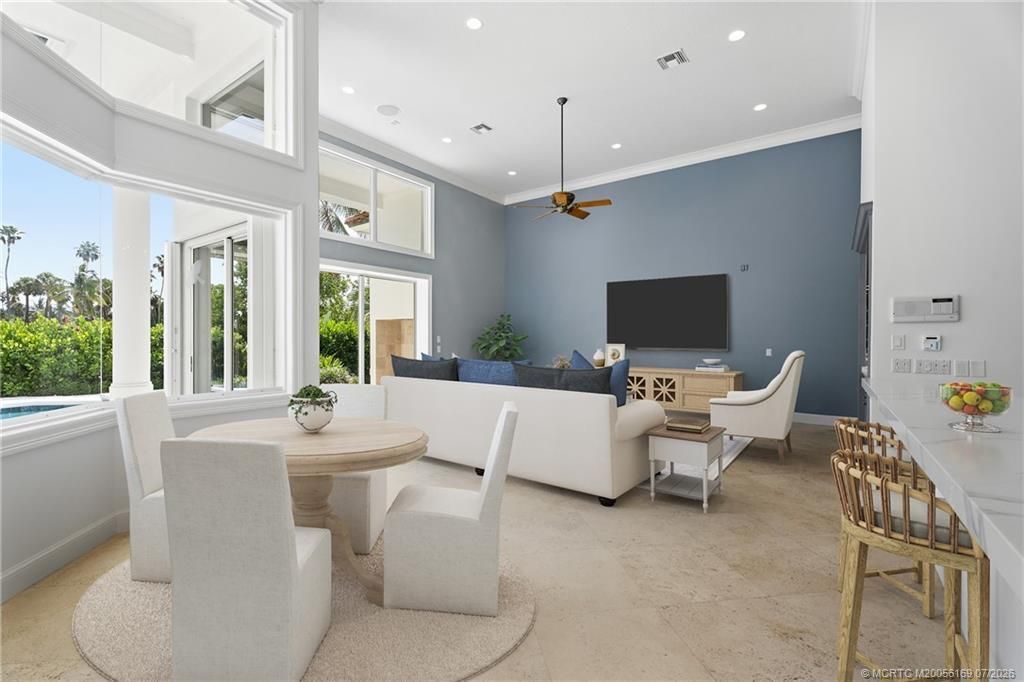 6841 SE Harbor Circle , Hutchinson Island, FL 34996 Photo