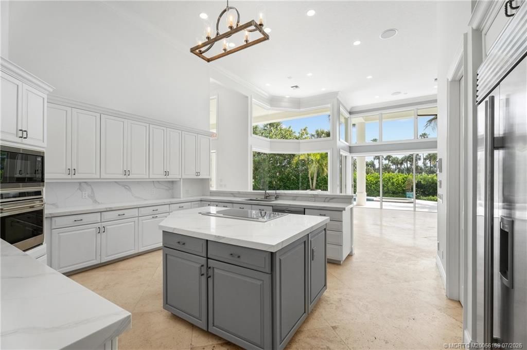 6841 SE Harbor Circle , Hutchinson Island, FL 34996 Photo