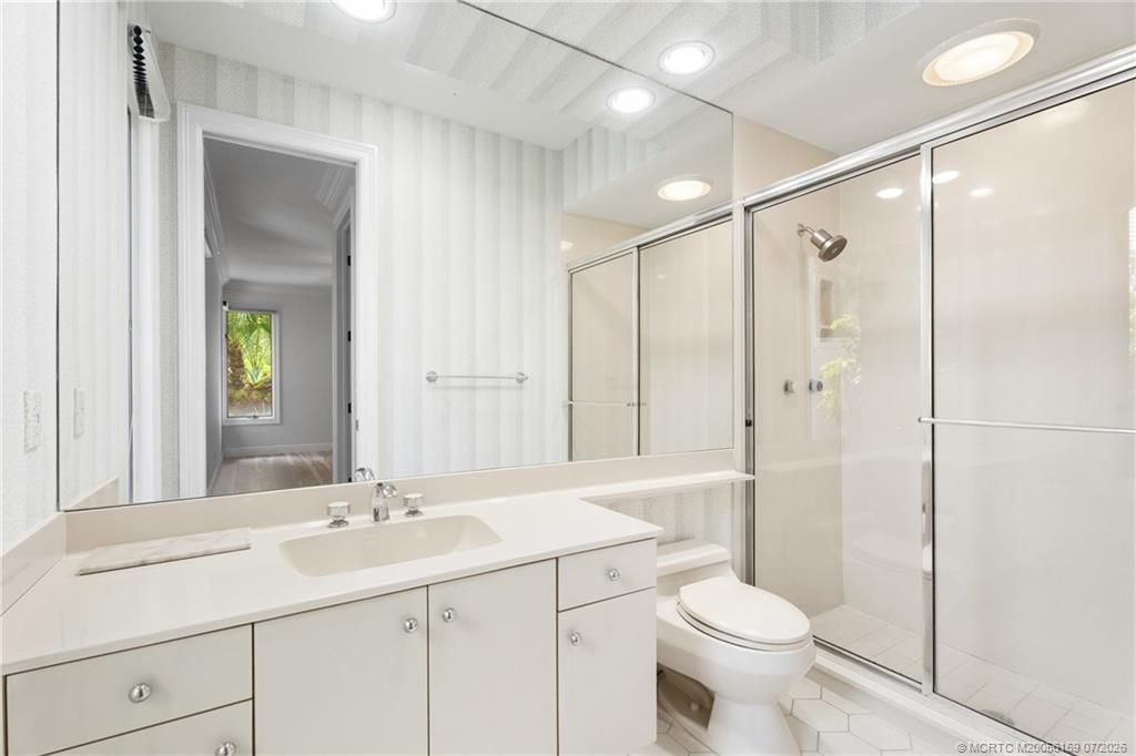 6841 SE Harbor Circle , Hutchinson Island, FL 34996 Photo